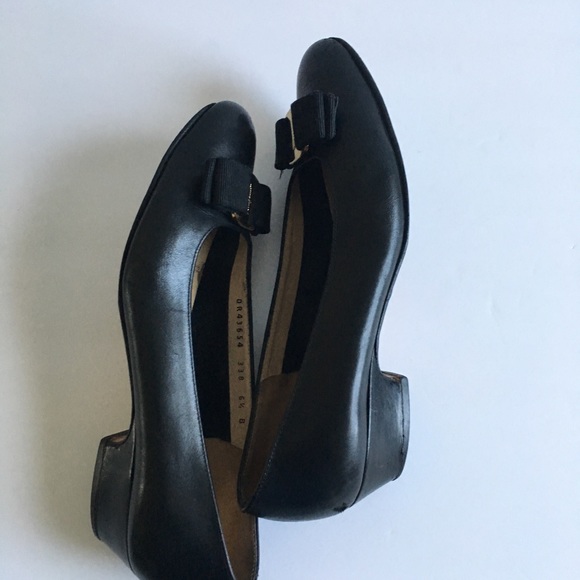 Salvatore Ferragamo Shoes - Picture 5 of 8